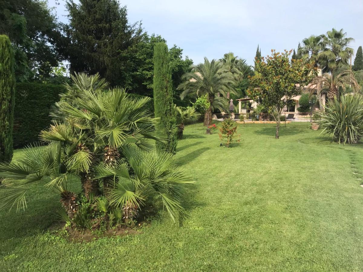 Luxueuse Villa Piscine Et Jacuzzi Saint-Paul-de-Vence Exterior foto