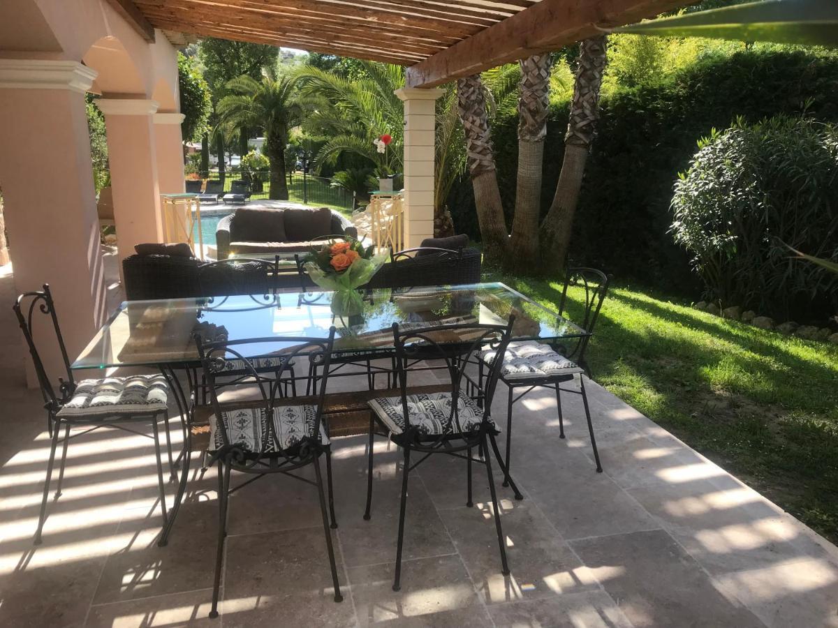 Luxueuse Villa Piscine Et Jacuzzi Saint-Paul-de-Vence Exterior foto